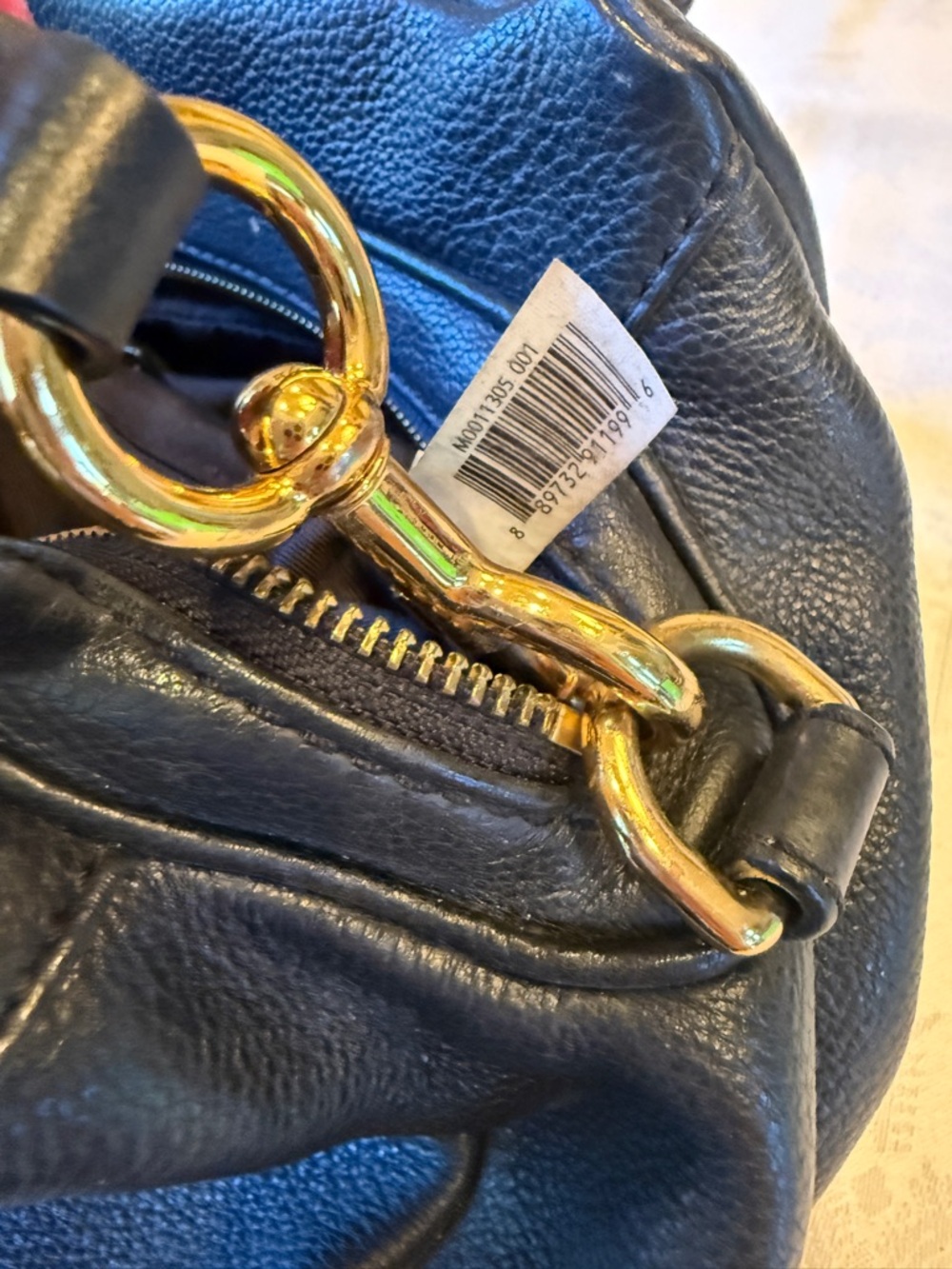 Marc By Marc Jacobs Black Leather Shoulder Bag with Gold Plaque - Picture 8 of 14